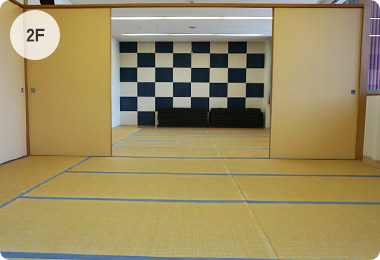和室（36名）